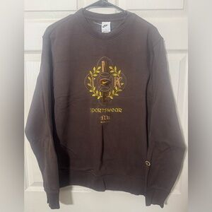 Women’s Nike Brown Sportswear Sweatshirt M
